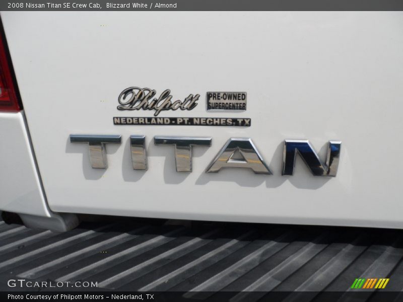 Blizzard White / Almond 2008 Nissan Titan SE Crew Cab