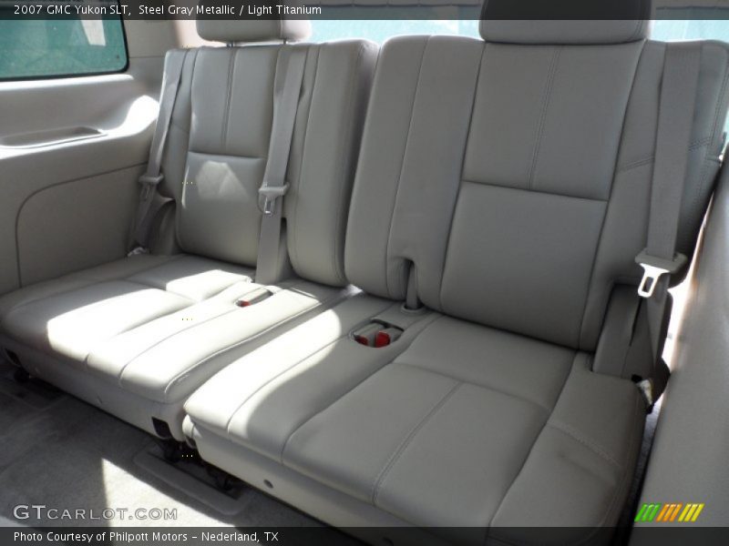 Steel Gray Metallic / Light Titanium 2007 GMC Yukon SLT