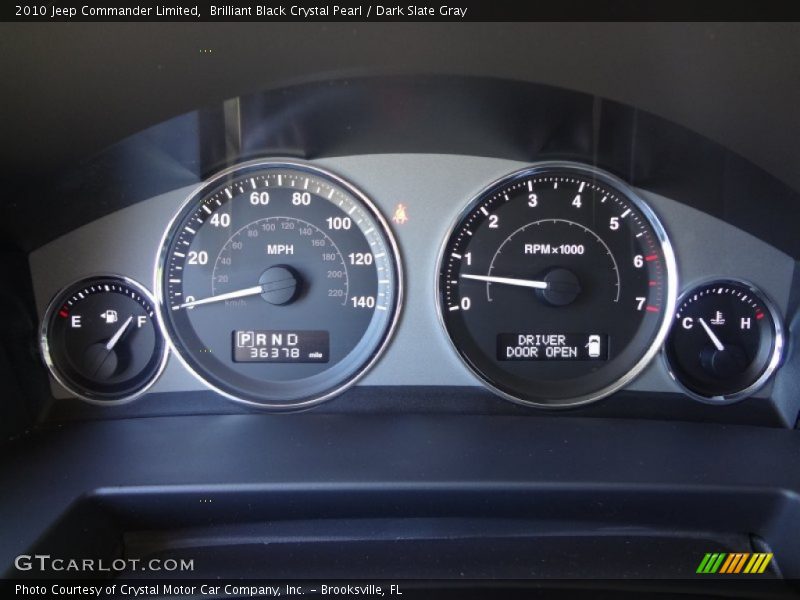 Brilliant Black Crystal Pearl / Dark Slate Gray 2010 Jeep Commander Limited