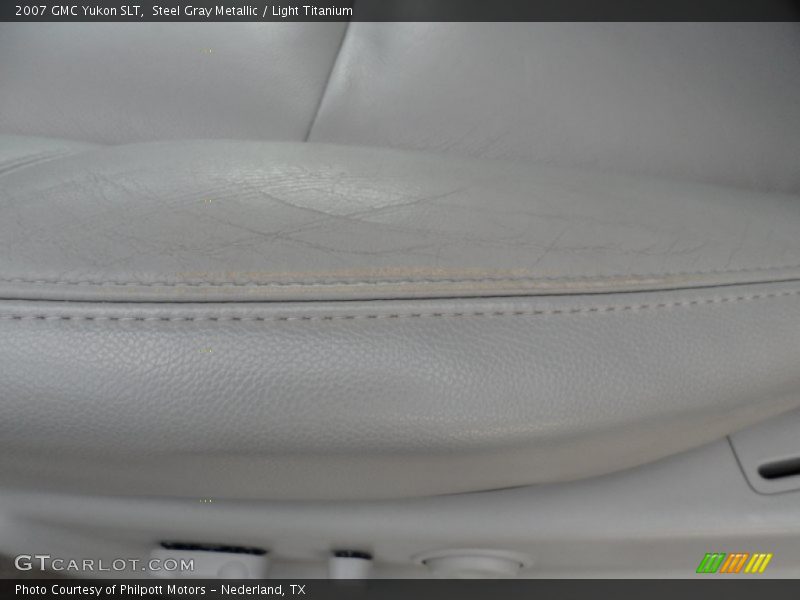 Steel Gray Metallic / Light Titanium 2007 GMC Yukon SLT