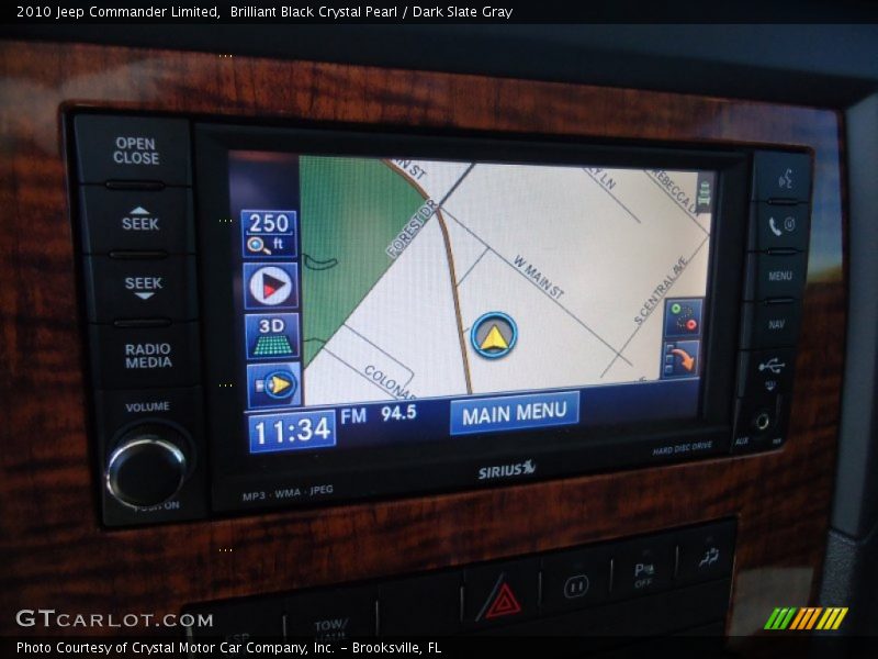 Brilliant Black Crystal Pearl / Dark Slate Gray 2010 Jeep Commander Limited