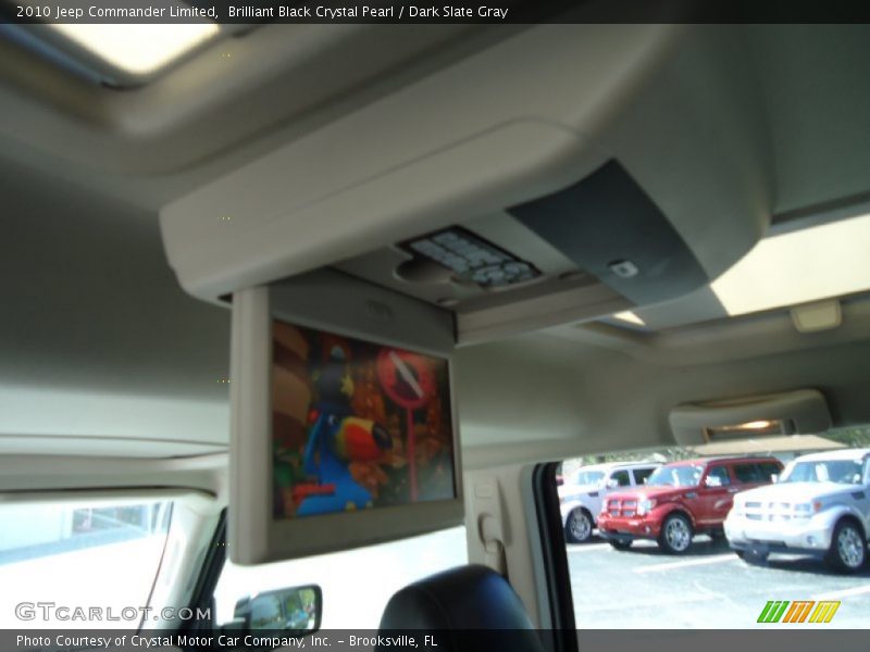 Brilliant Black Crystal Pearl / Dark Slate Gray 2010 Jeep Commander Limited