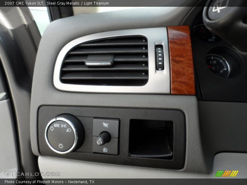 Steel Gray Metallic / Light Titanium 2007 GMC Yukon SLT