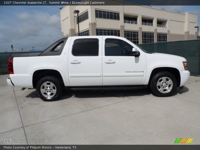 Summit White / Ebony/Light Cashmere 2007 Chevrolet Avalanche LT
