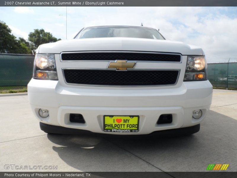 Summit White / Ebony/Light Cashmere 2007 Chevrolet Avalanche LT