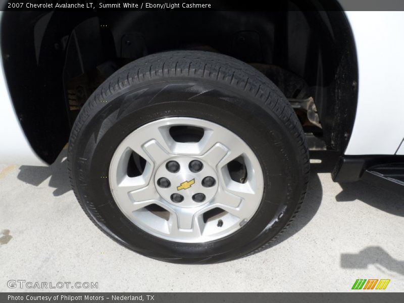 Summit White / Ebony/Light Cashmere 2007 Chevrolet Avalanche LT