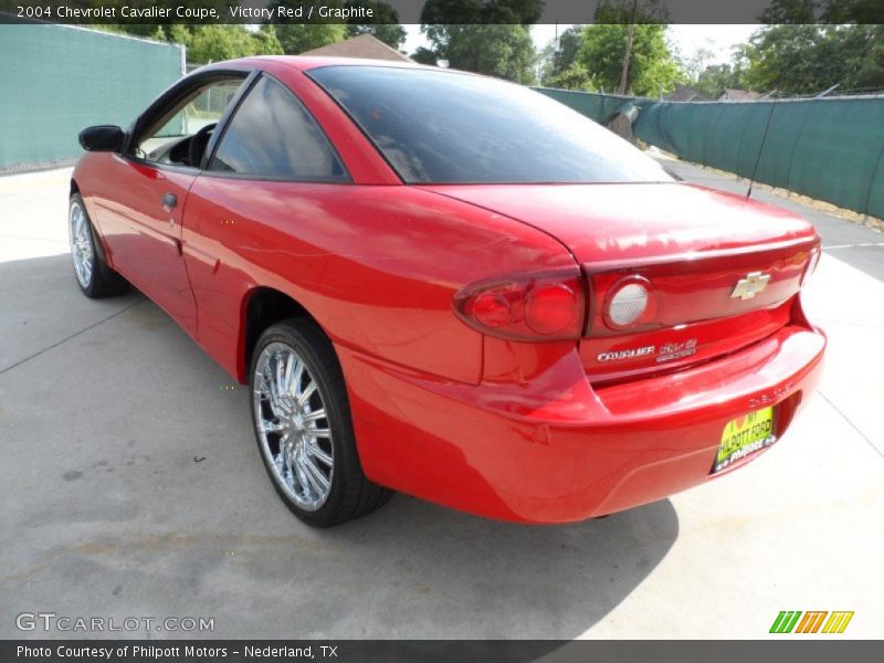 Victory Red / Graphite 2004 Chevrolet Cavalier Coupe