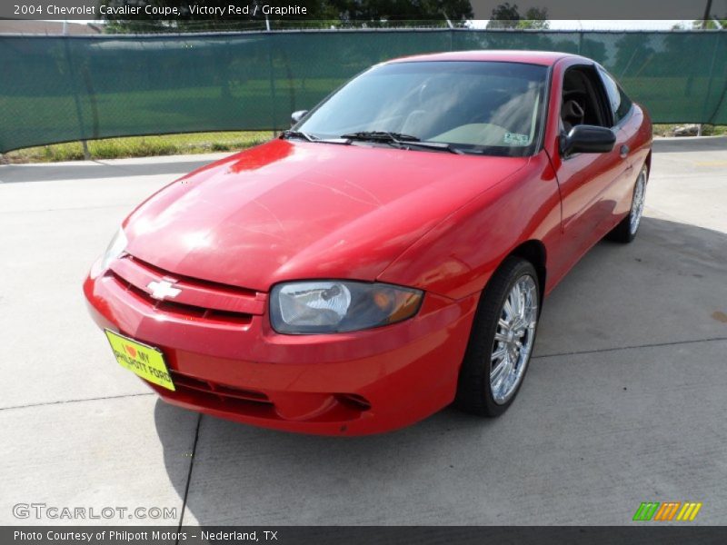 Victory Red / Graphite 2004 Chevrolet Cavalier Coupe