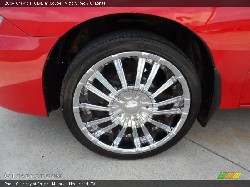 Victory Red / Graphite 2004 Chevrolet Cavalier Coupe