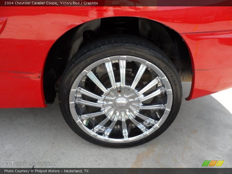 Victory Red / Graphite 2004 Chevrolet Cavalier Coupe