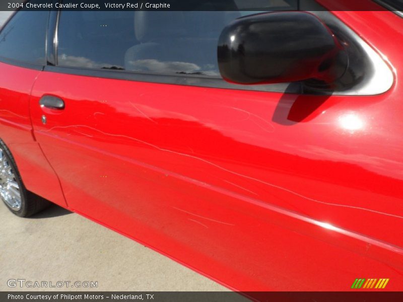 Victory Red / Graphite 2004 Chevrolet Cavalier Coupe