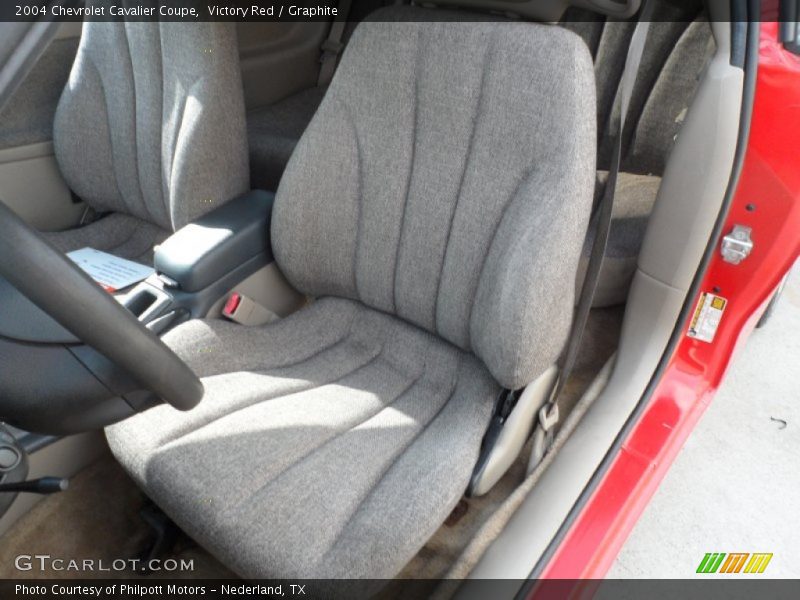 Victory Red / Graphite 2004 Chevrolet Cavalier Coupe