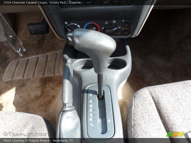 Victory Red / Graphite 2004 Chevrolet Cavalier Coupe