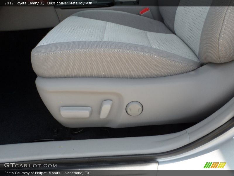 Classic Silver Metallic / Ash 2012 Toyota Camry LE