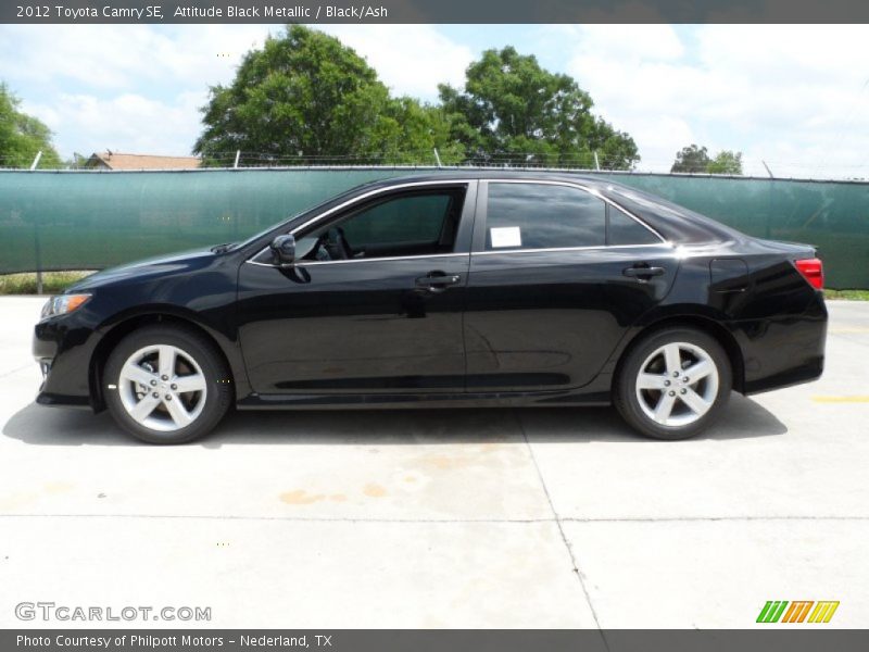 Attitude Black Metallic / Black/Ash 2012 Toyota Camry SE