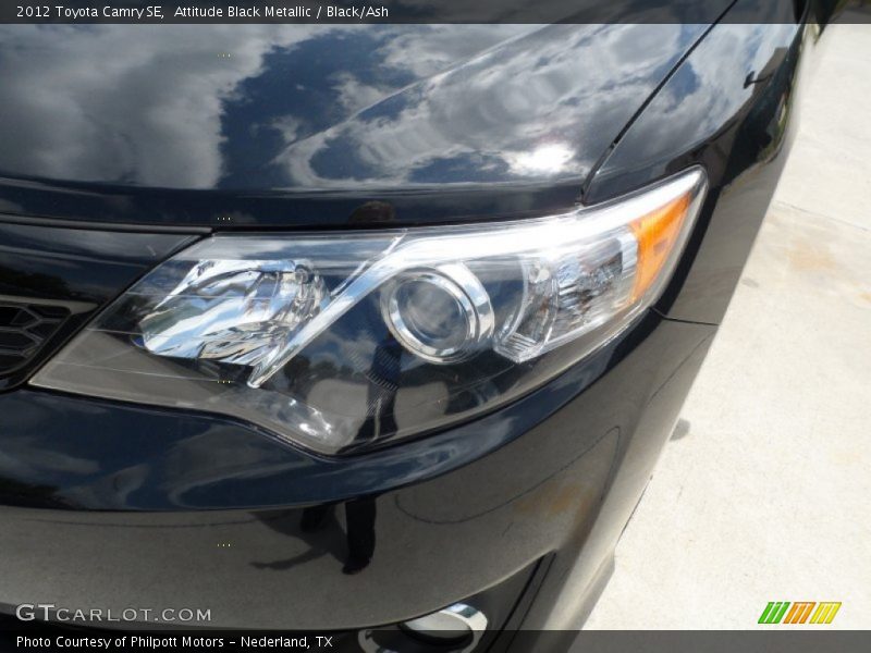 Attitude Black Metallic / Black/Ash 2012 Toyota Camry SE