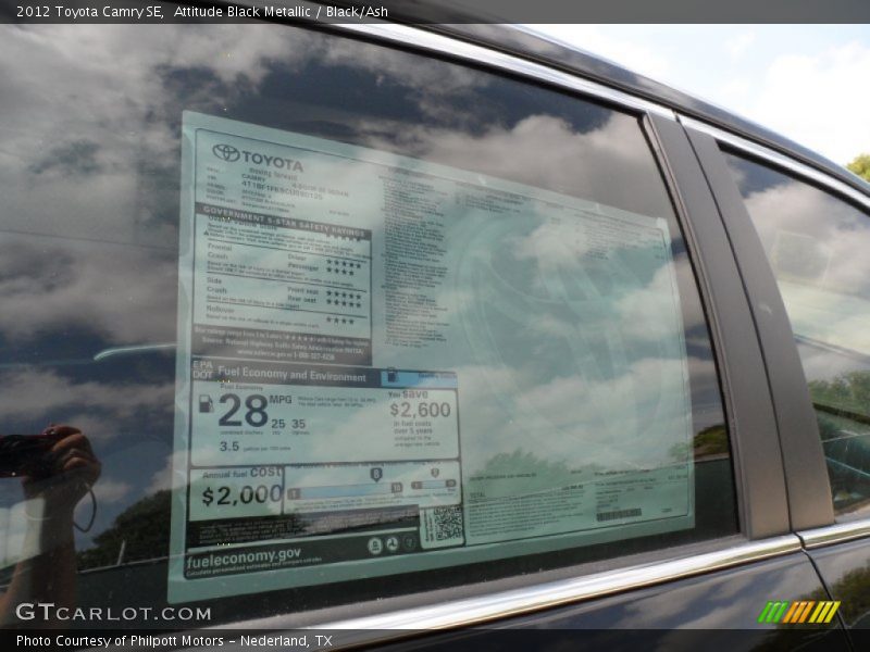 Attitude Black Metallic / Black/Ash 2012 Toyota Camry SE