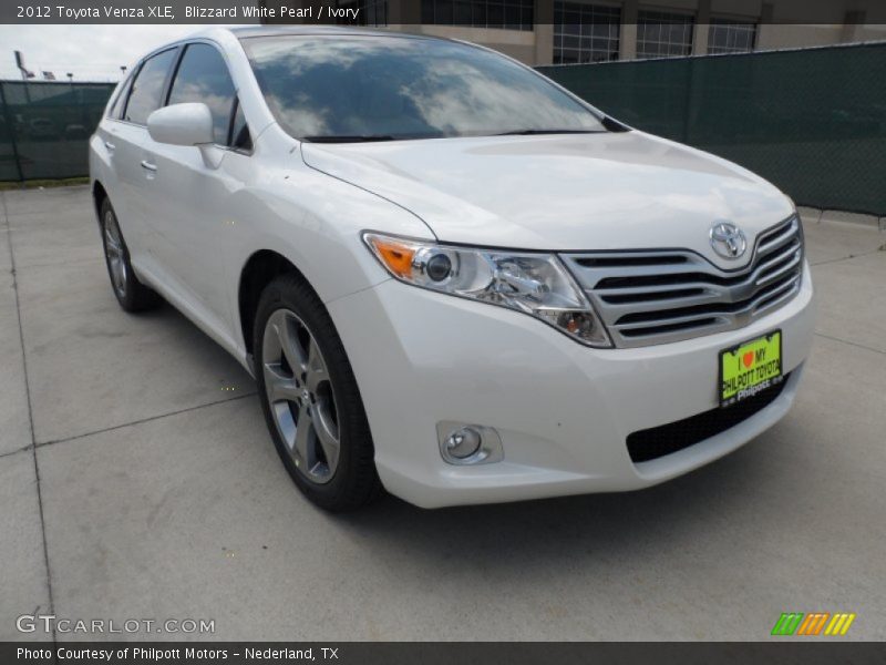 Blizzard White Pearl / Ivory 2012 Toyota Venza XLE