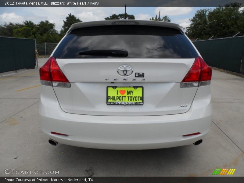 Blizzard White Pearl / Ivory 2012 Toyota Venza XLE