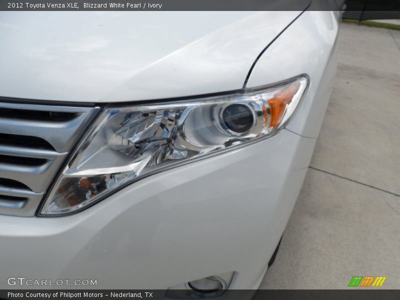 Blizzard White Pearl / Ivory 2012 Toyota Venza XLE