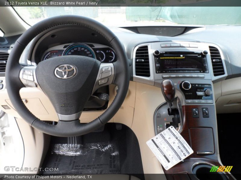 Blizzard White Pearl / Ivory 2012 Toyota Venza XLE