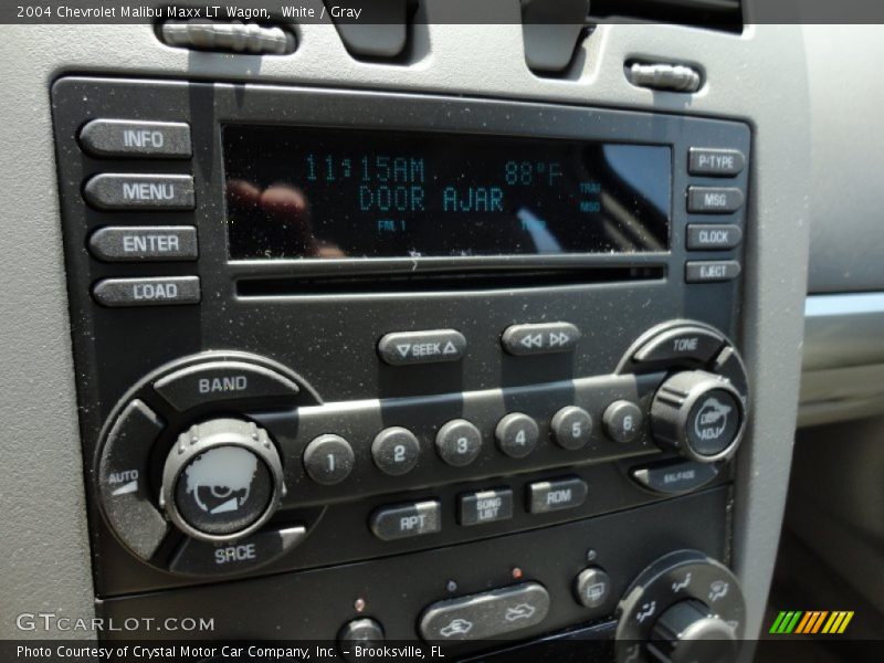 White / Gray 2004 Chevrolet Malibu Maxx LT Wagon