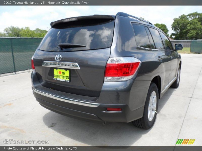 Magnetic Gray Metallic / Ash 2012 Toyota Highlander V6