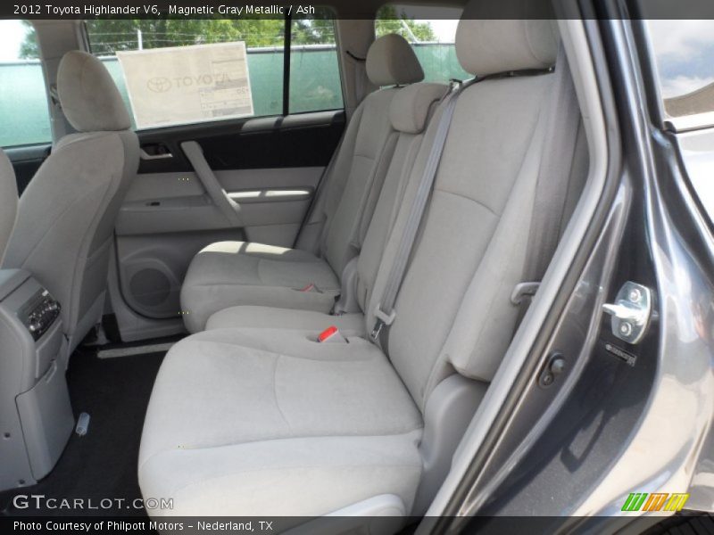 Magnetic Gray Metallic / Ash 2012 Toyota Highlander V6
