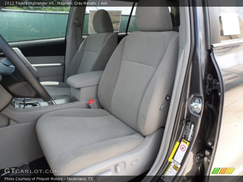 Magnetic Gray Metallic / Ash 2012 Toyota Highlander V6