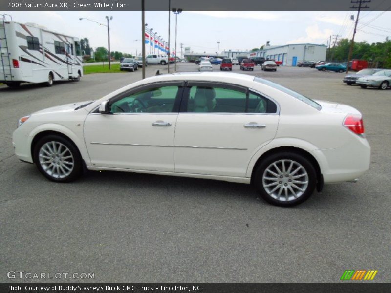 Cream White / Tan 2008 Saturn Aura XR