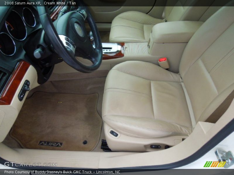 Cream White / Tan 2008 Saturn Aura XR