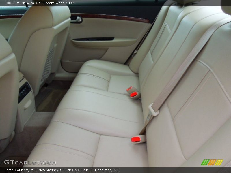 Cream White / Tan 2008 Saturn Aura XR