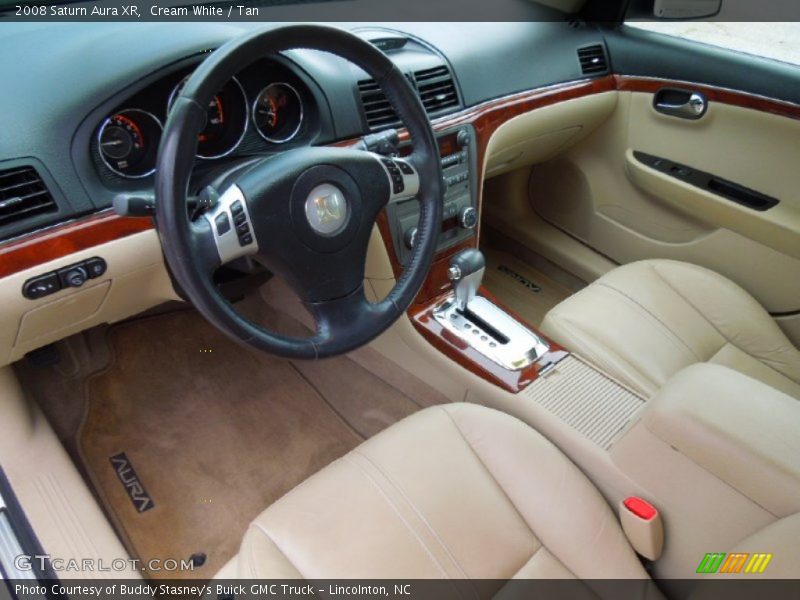 Cream White / Tan 2008 Saturn Aura XR