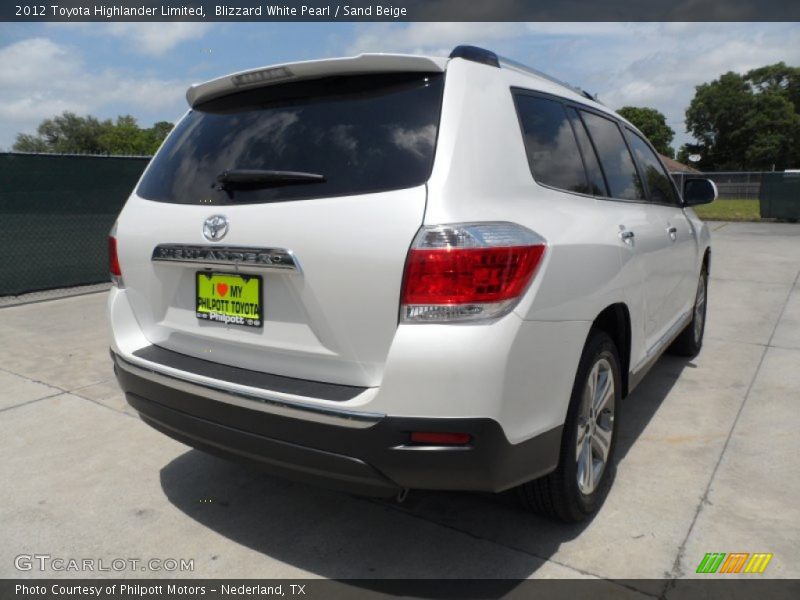 Blizzard White Pearl / Sand Beige 2012 Toyota Highlander Limited