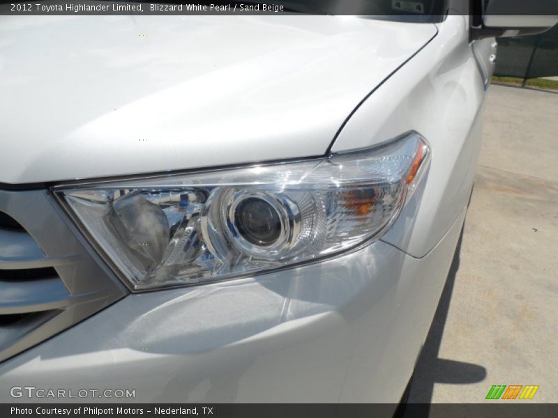 Blizzard White Pearl / Sand Beige 2012 Toyota Highlander Limited