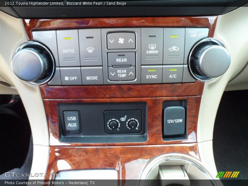 Blizzard White Pearl / Sand Beige 2012 Toyota Highlander Limited