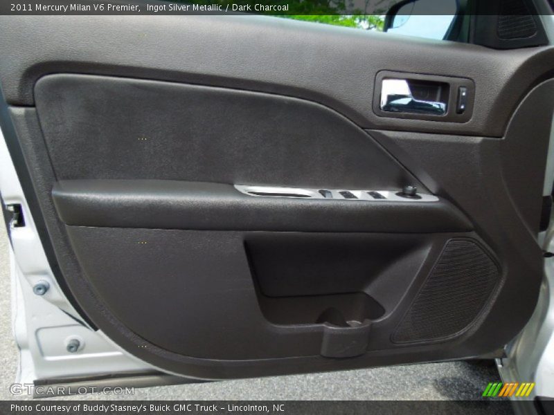 Door Panel of 2011 Milan V6 Premier