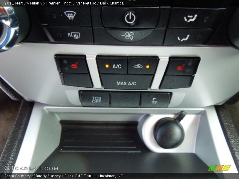 Ingot Silver Metallic / Dark Charcoal 2011 Mercury Milan V6 Premier