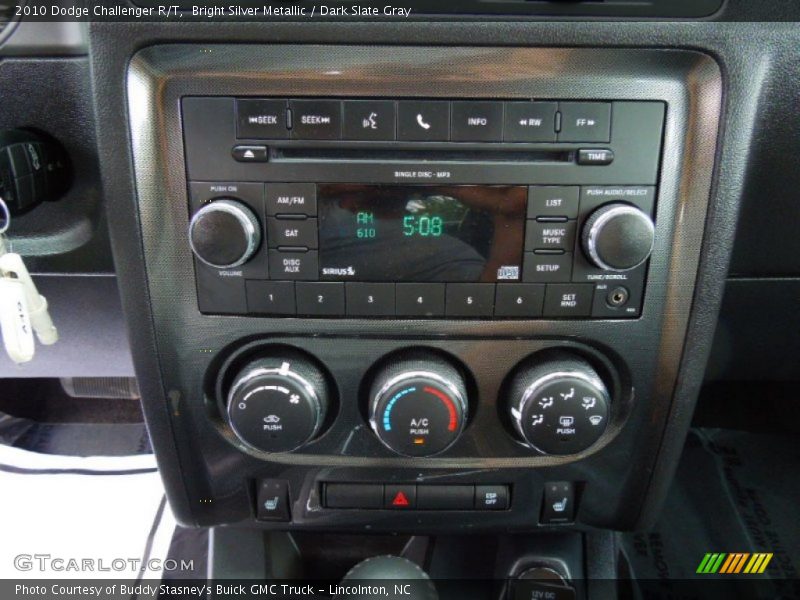 Bright Silver Metallic / Dark Slate Gray 2010 Dodge Challenger R/T