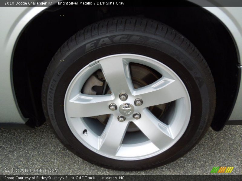 Bright Silver Metallic / Dark Slate Gray 2010 Dodge Challenger R/T