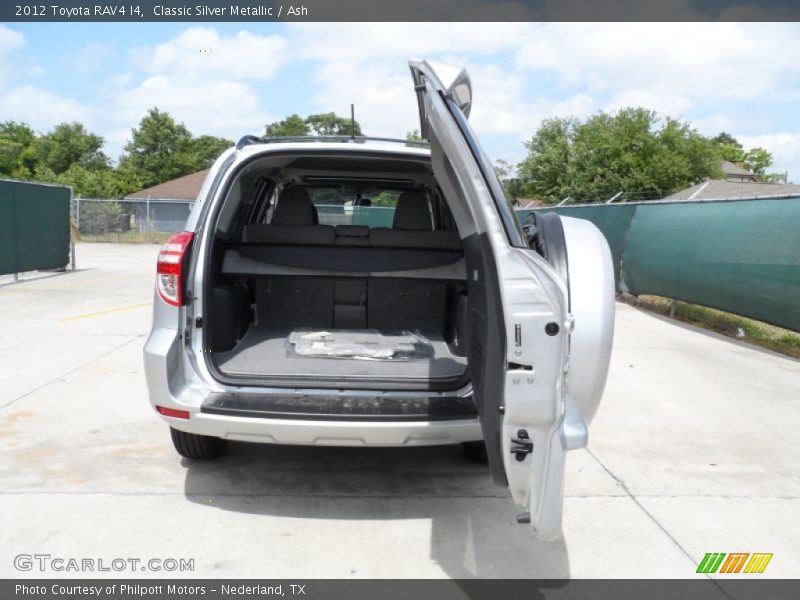 Classic Silver Metallic / Ash 2012 Toyota RAV4 I4
