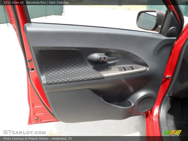 Barcelona Red / Dark Charcoal 2012 Scion xD