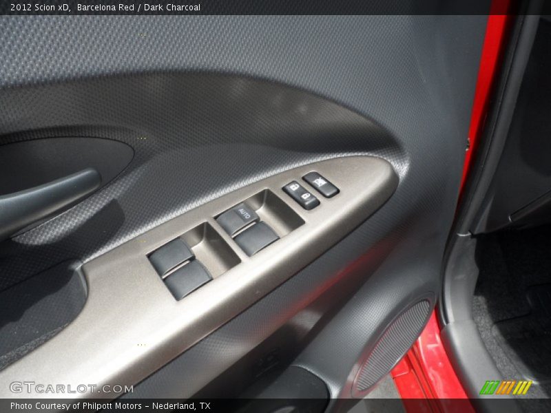 Barcelona Red / Dark Charcoal 2012 Scion xD