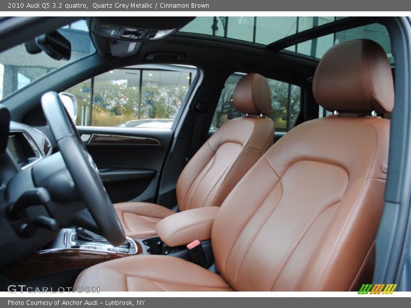 Quartz Grey Metallic / Cinnamon Brown 2010 Audi Q5 3.2 quattro