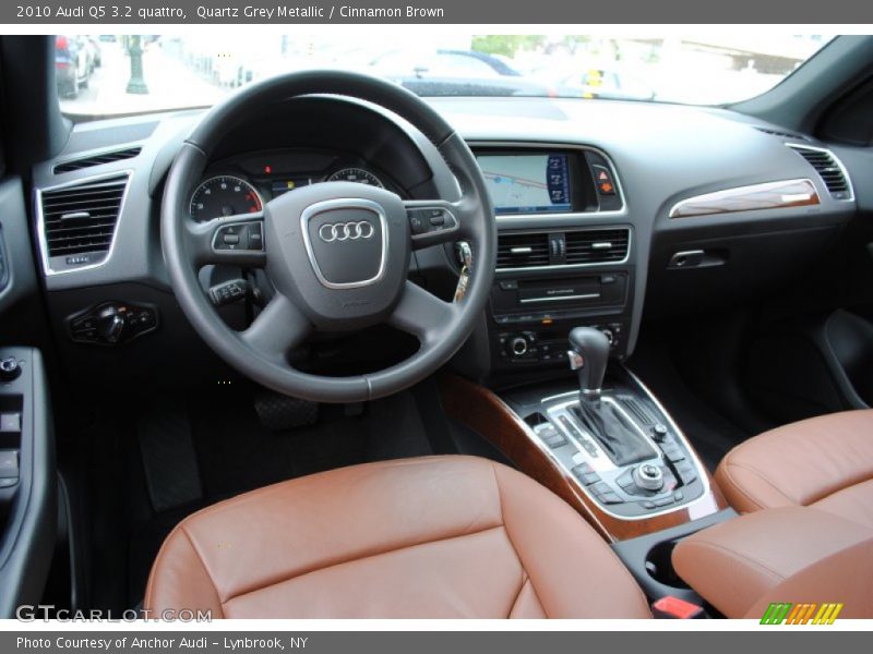 Quartz Grey Metallic / Cinnamon Brown 2010 Audi Q5 3.2 quattro