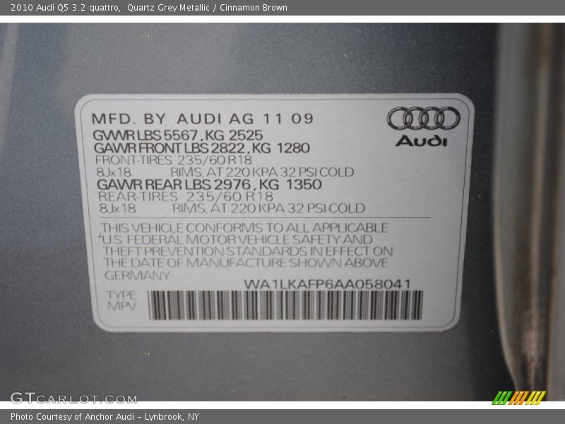 Quartz Grey Metallic / Cinnamon Brown 2010 Audi Q5 3.2 quattro