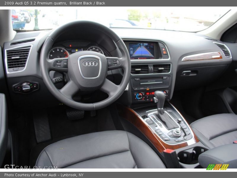 Brilliant Black / Black 2009 Audi Q5 3.2 Premium quattro