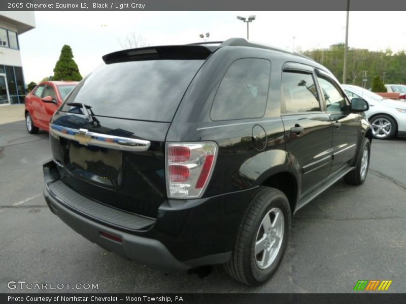 Black / Light Gray 2005 Chevrolet Equinox LS