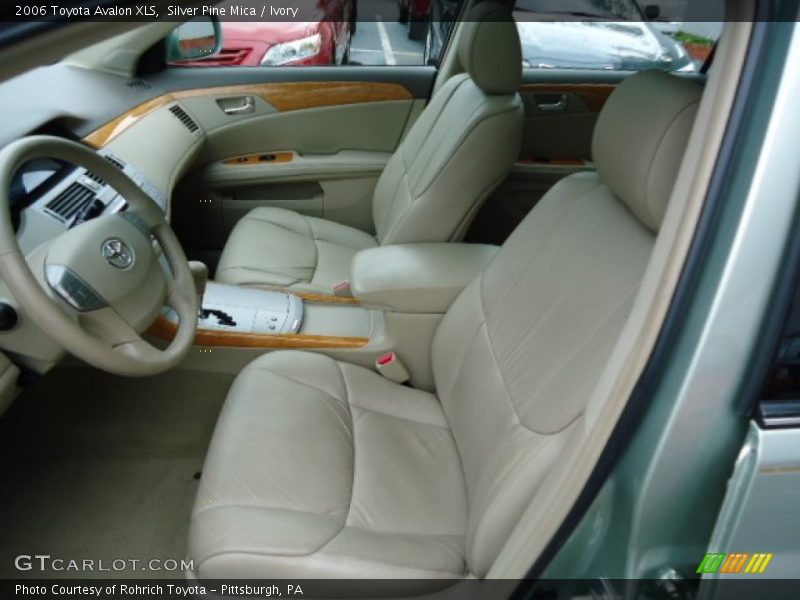 Silver Pine Mica / Ivory 2006 Toyota Avalon XLS