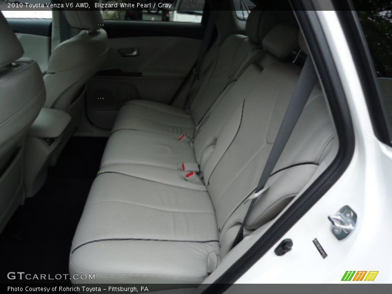 Blizzard White Pearl / Gray 2010 Toyota Venza V6 AWD